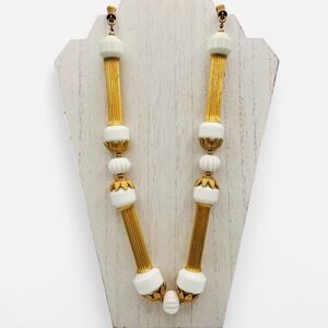 Vintage Chunky Necklace White Milk Glass Gold Corinthian Columns‎ Greek Roman
